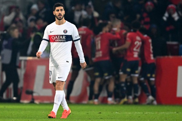 Phóng viên: Fenerbahce đã đạt được thỏa thuận toàn diện với Paris và Asensio sẽ trải qua một cuộc kiểm tra y tế tối nay