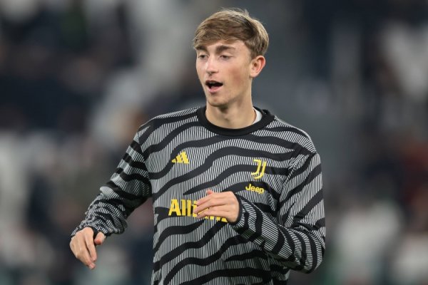 Cha của Heysen đã bị ＂bán＂ bởi Juventus: nó giống như một tia sáng từ màu xanh khi anh ta được thông báo về việc rời khỏi đội, và anh ta không thể hiểu nó